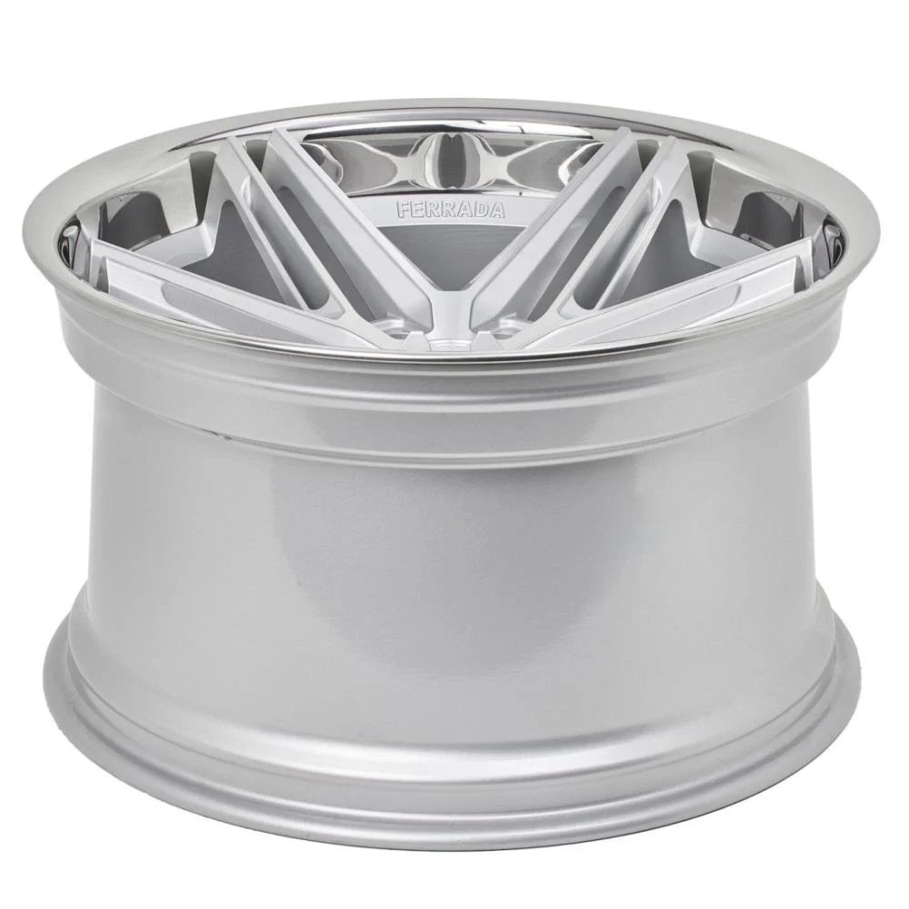 C8 Corvette Ferrada CM1 Wheel - Machine Silver w/ Chrome Lip (concave)