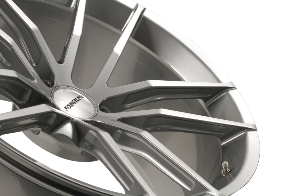 C8 Corvette Forgeline AR1 Wheels - Brushed Aluminum (close up)