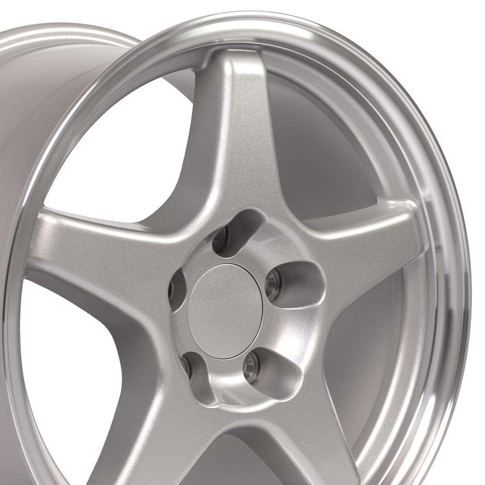 C4 ZR1 Corvette Replica Wheel - Silver closeup view