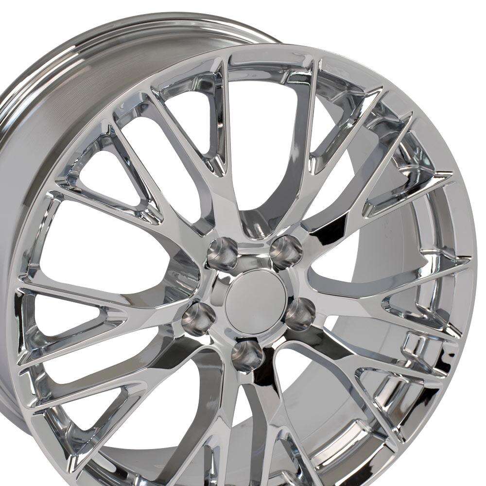 C7 Corvette Z06 Chrome Replica Wheel for C6 Corvette Fitment (close up)